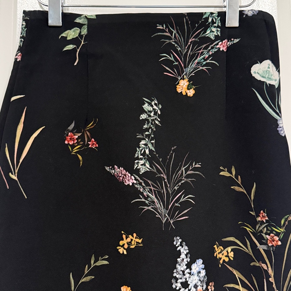 Zara Woman Black Floral Pencil Skirt - Picture 2 of 10